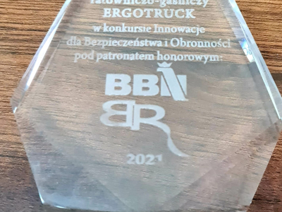 Fot. 3. Statuetka konkursowa za zajęcie II miejsca - Ergotruck