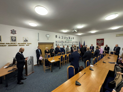 Fot. 4. Ogłoszenie wyników i podziękowania od dr inż. Radosława Ciepielewskiego